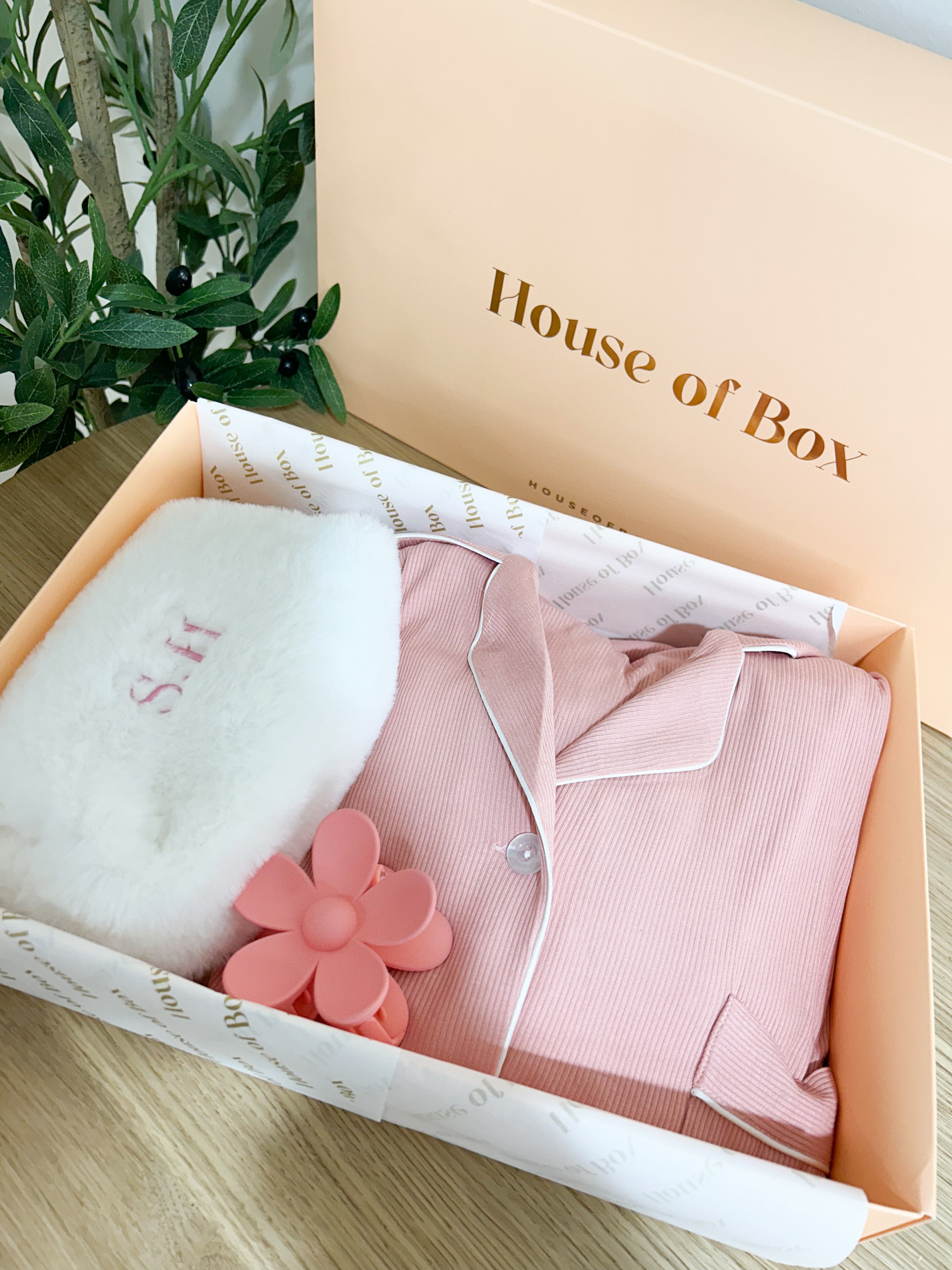 Coffret pyjama clean girl brodé pink