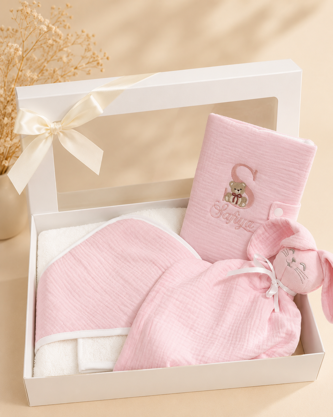 Coffret baby damour  rose en gaz de coton brodée