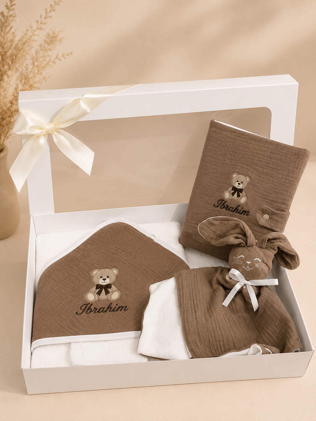 Coffret baby damour  marron en gaz de coton brodée