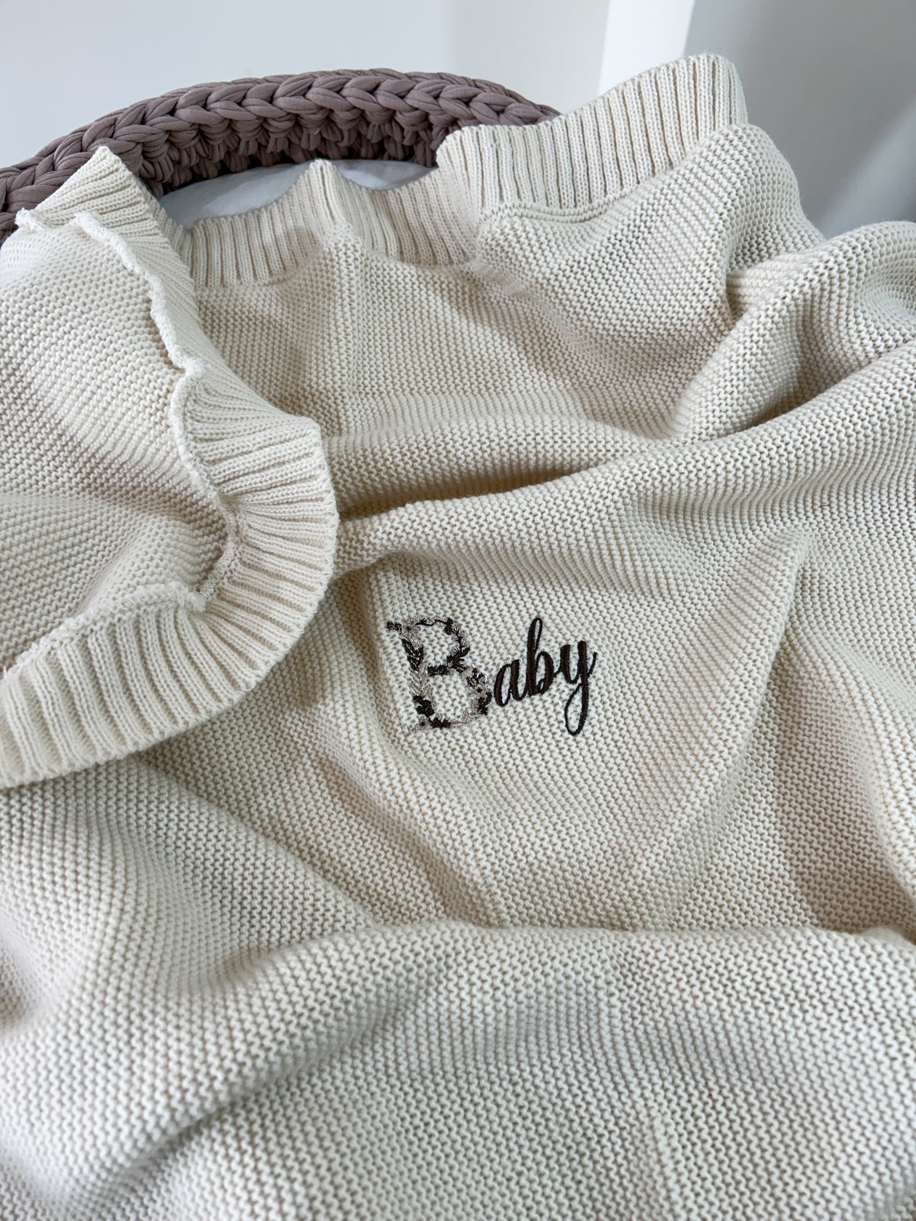 Plaide tricot nude brodé